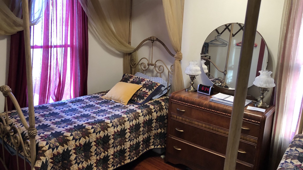 Photo of Bedroom in Centre Hall