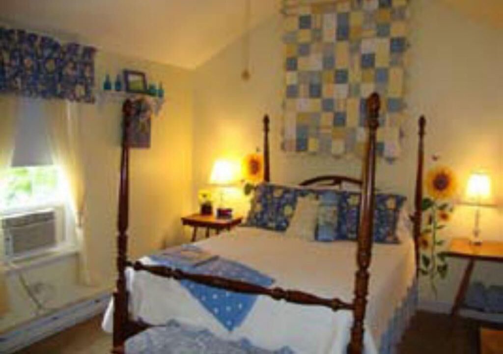 Photo of Bedroom in Centre Hall