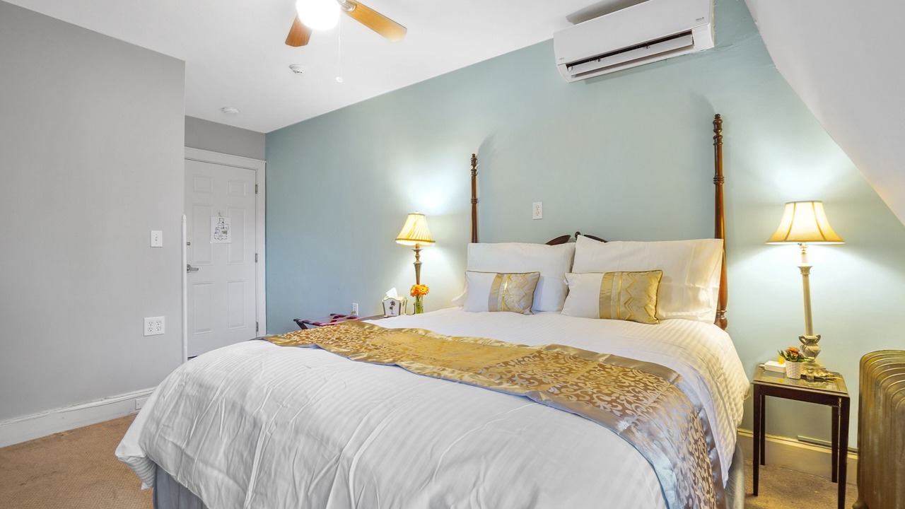 Photo of Bedroom in Summit