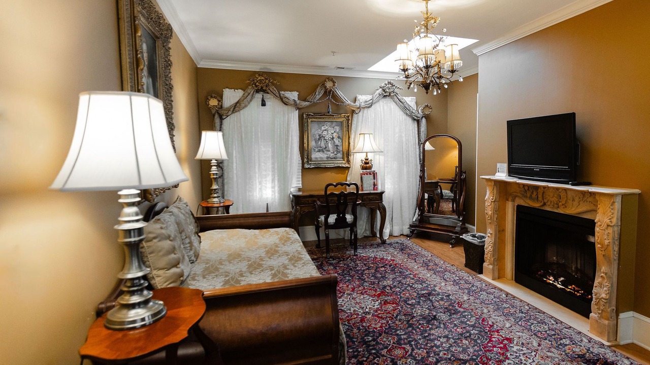 Photo of Livingroom in Downtown Baltimore