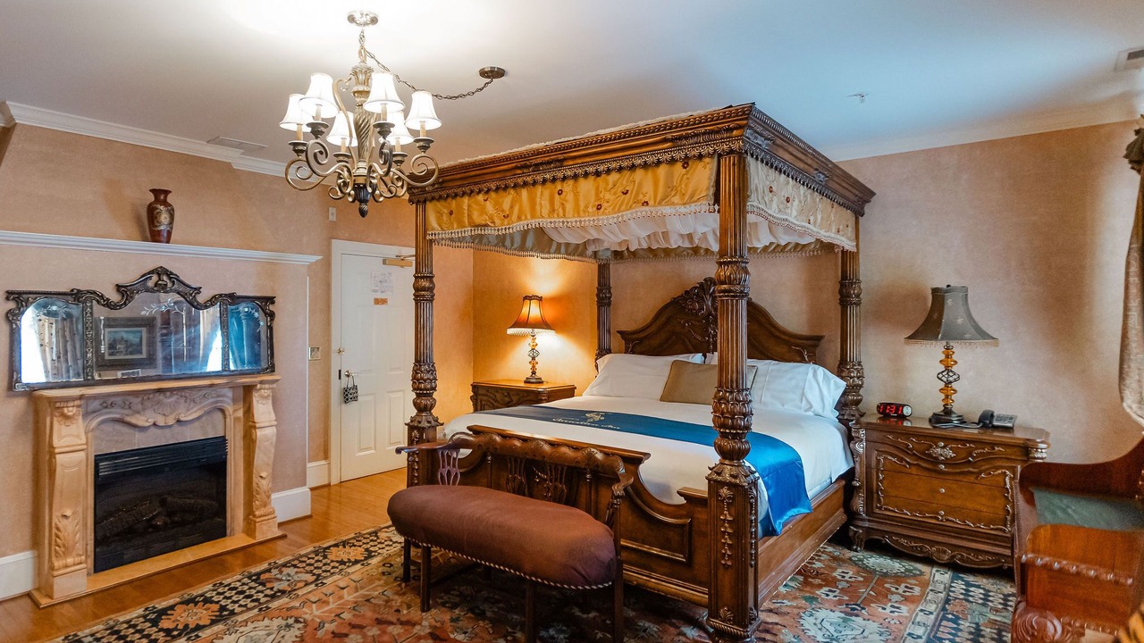 Photo of Bedroom in Downtown Baltimore