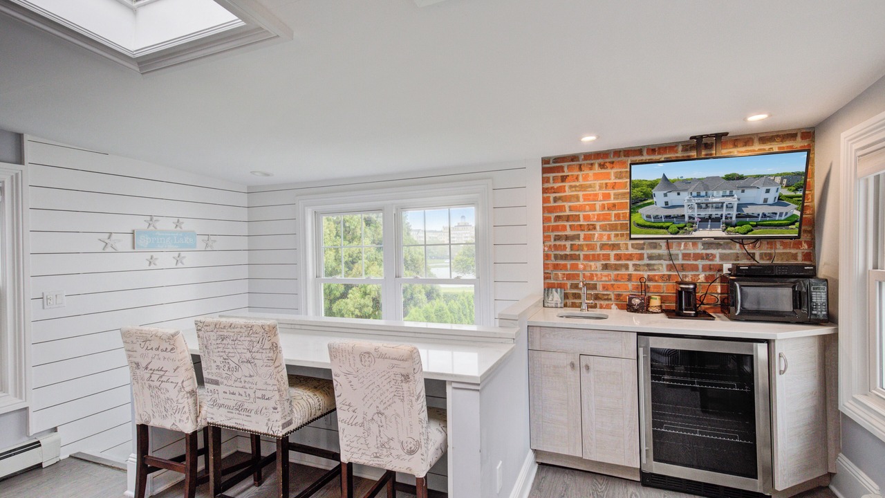Photo of Bedroom in Spring Lake