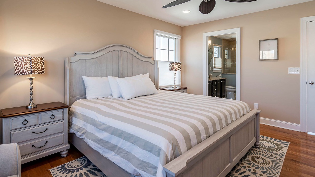 Photo of Bedroom in Spring Lake