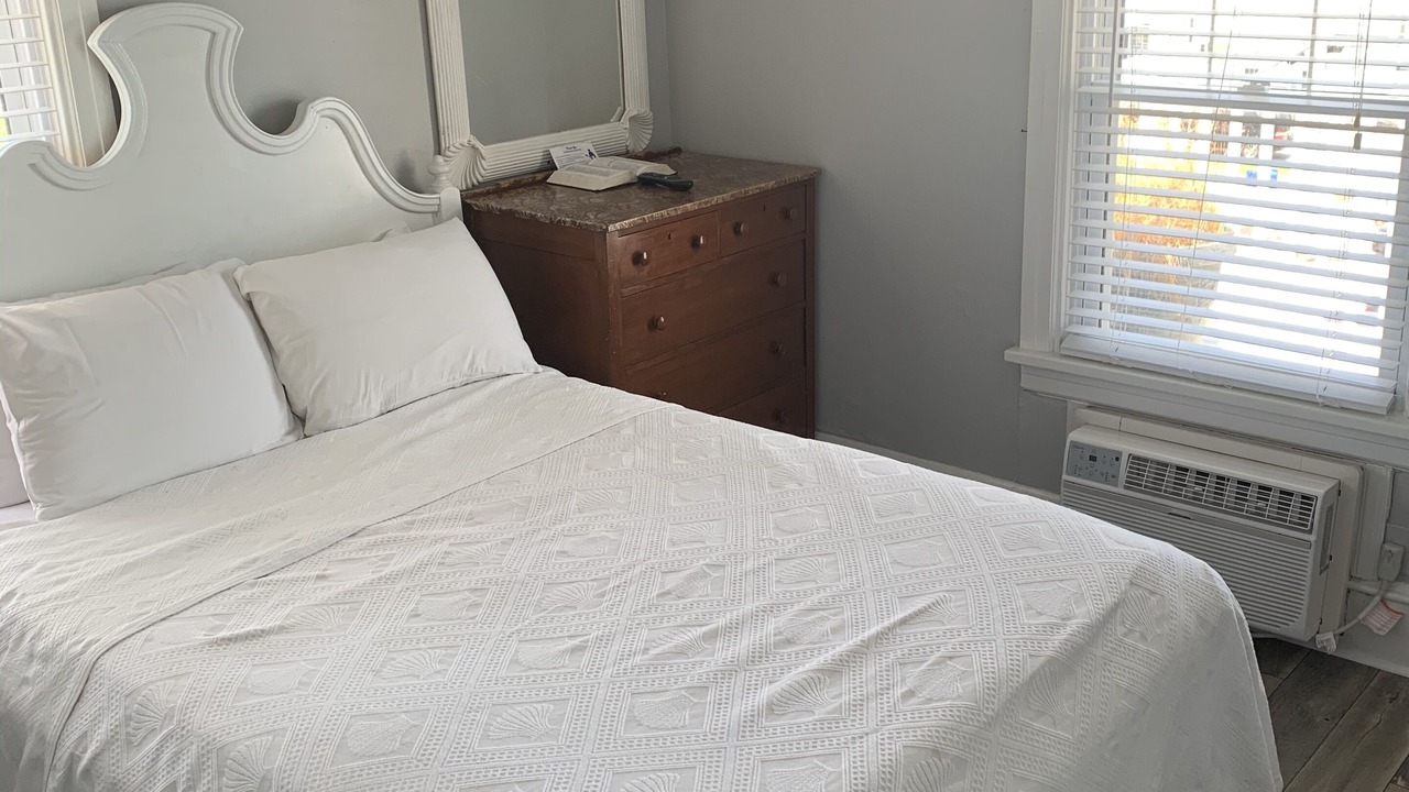 Photo of Bedroom in North End