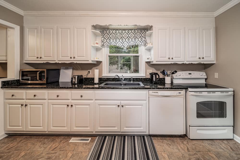 Photo of Kitchen in Sans Souci
