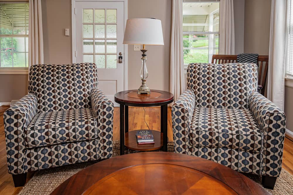 Photo of Livingroom in Sans Souci
