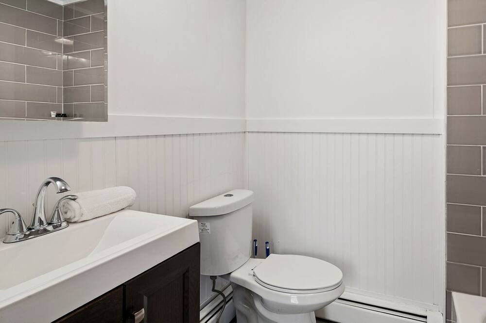 Photo of Bathroom in Ventnor City