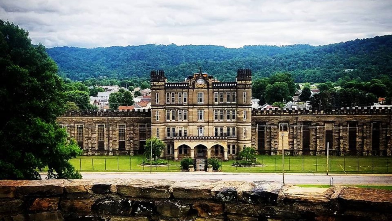 Photo of Others in Moundsville