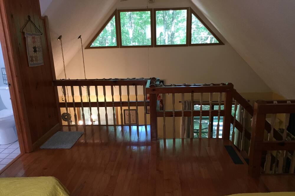 Photo of Bedroom in Lake Ariel