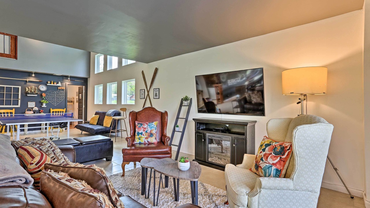 Photo of Livingroom in White Lake