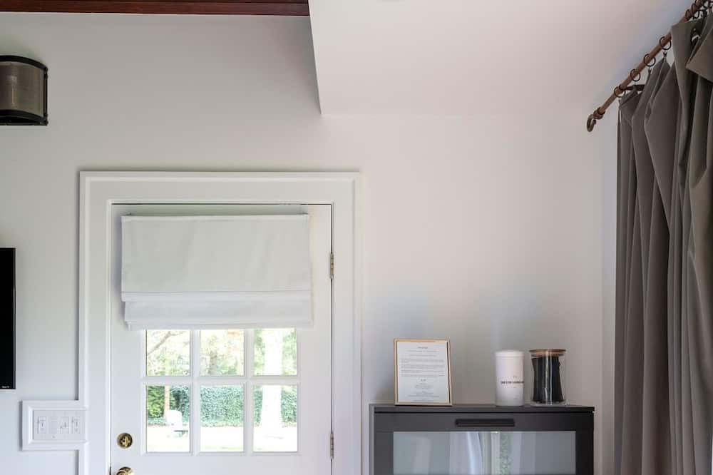 Photo of Bedroom in Rumson