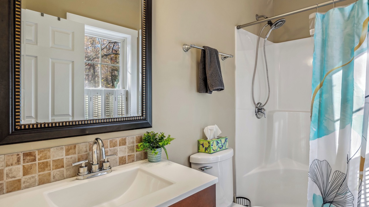 Photo of Bathroom in Berkeley Springs