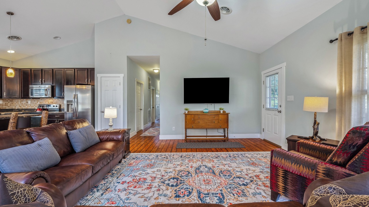 Photo of Livingroom in Berkeley Springs