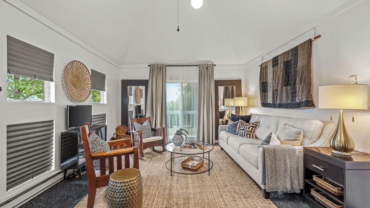 Photo of Livingroom in Great Cacapon