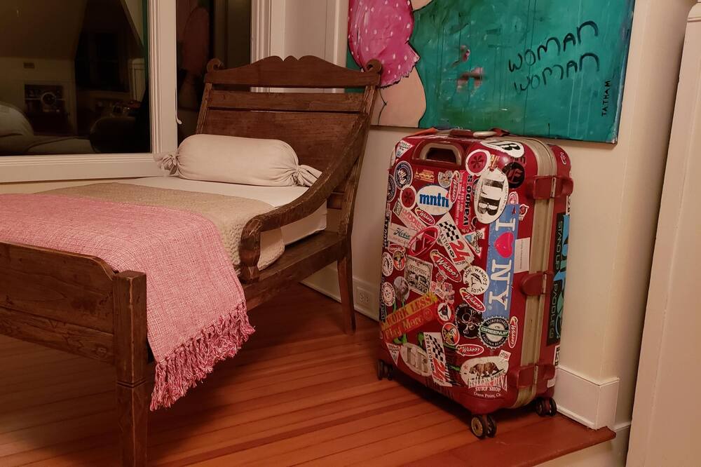Photo of Bedroom in Red Oaks Mill