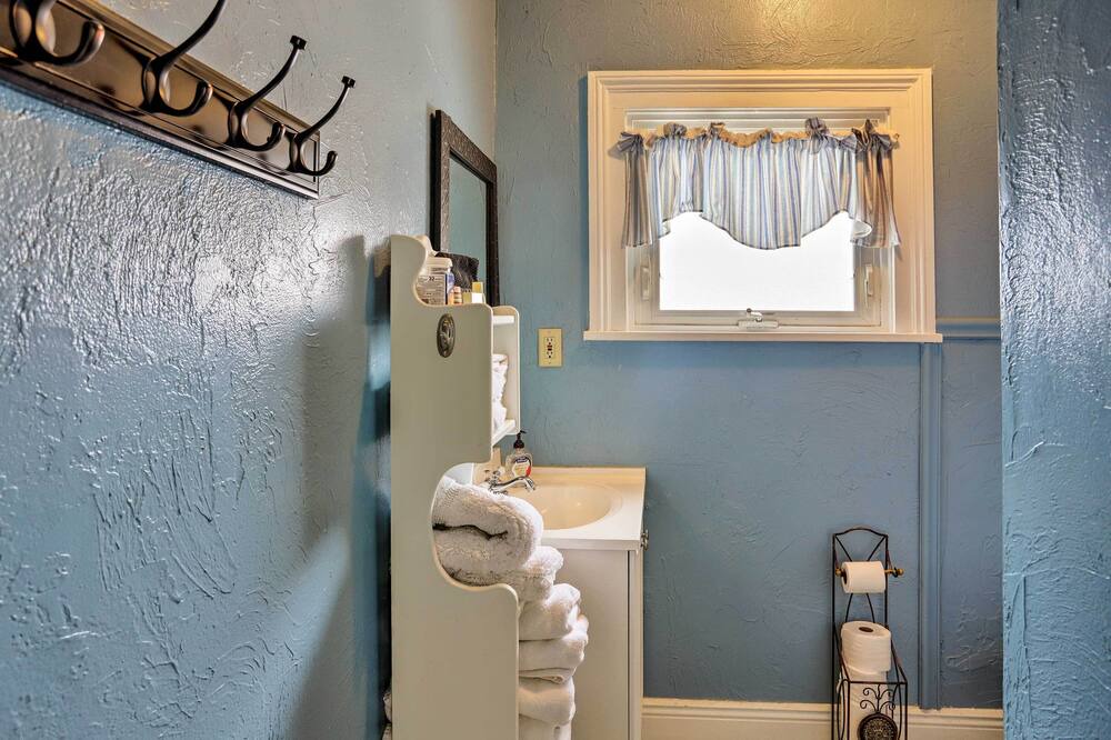 Photo of Bathroom in Amherst