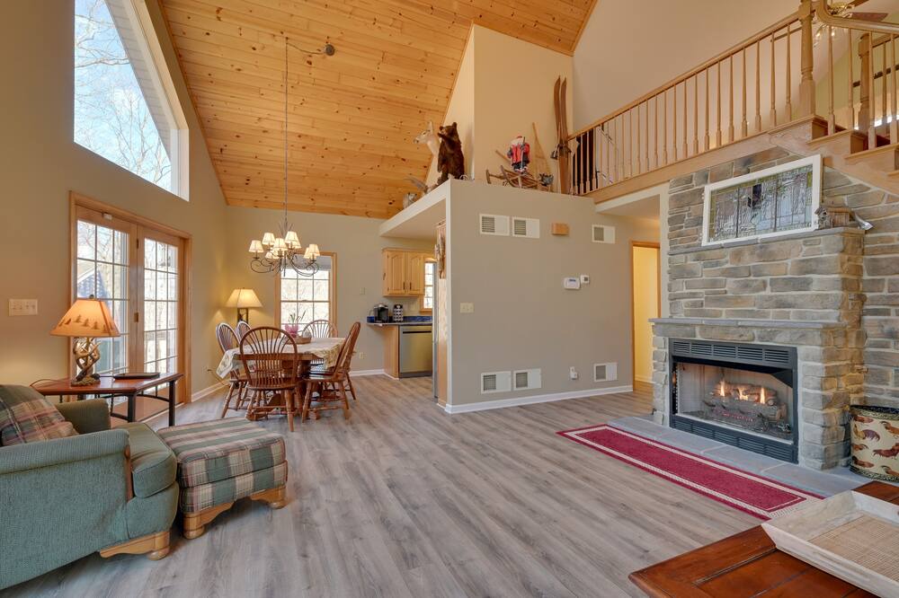 Photo of Livingroom in Mercersburg
