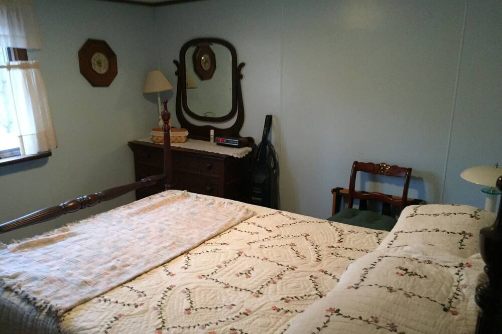 Photo of Bedroom in Mill Hall