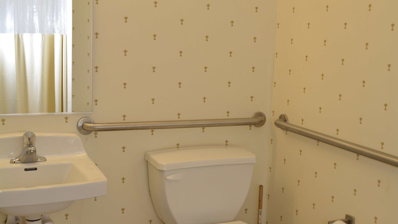Photo of Bathroom in Millersburg