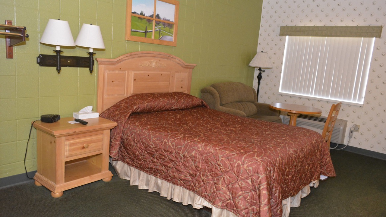 Photo of Bedroom in Millersburg