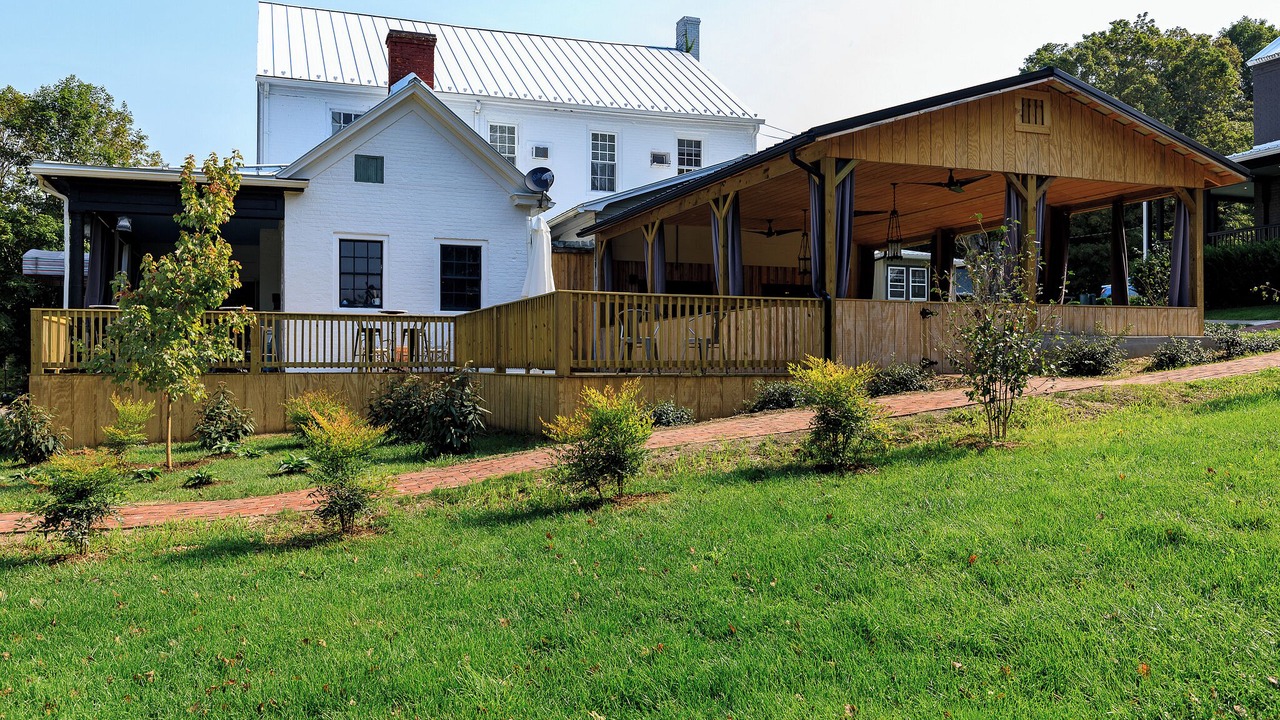 Photo of Outdoor in Warm Springs