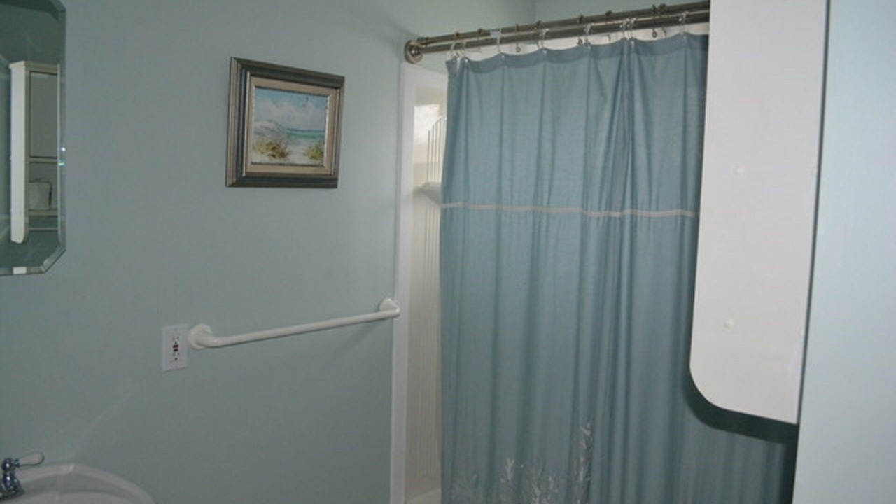 Photo of Bathroom in Surf City