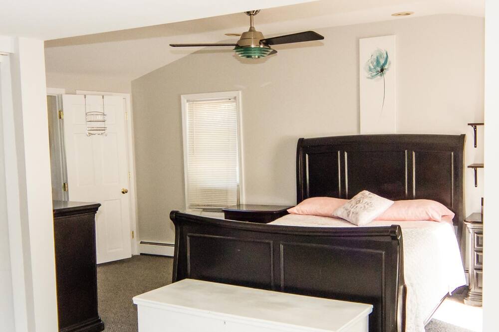 Photo of Bedroom in Pemberton