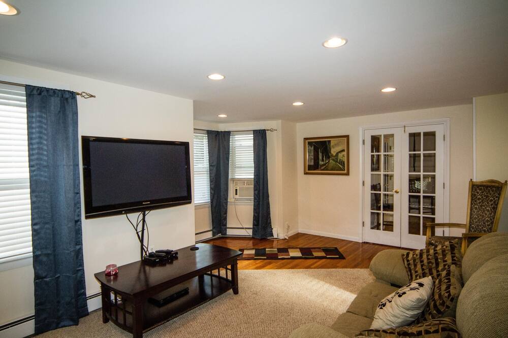 Photo of Livingroom in Pemberton