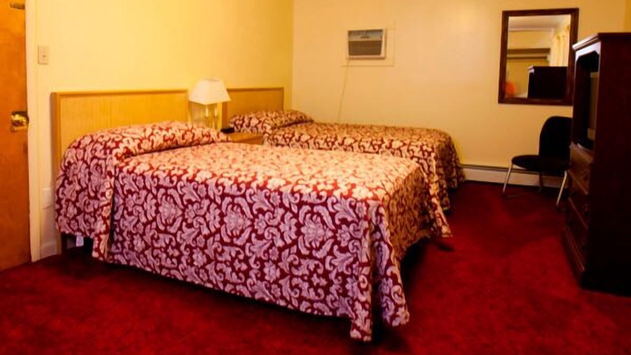 Photo of Bedroom in Frostburg