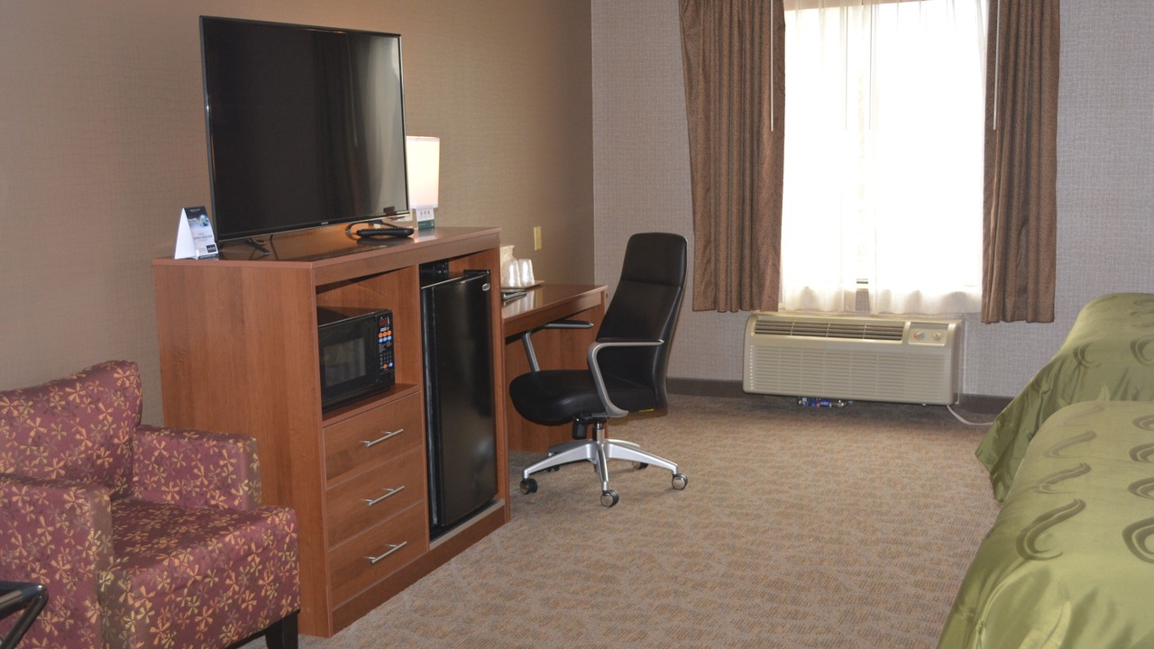 Photo of Bedroom in Schooleys Mountain