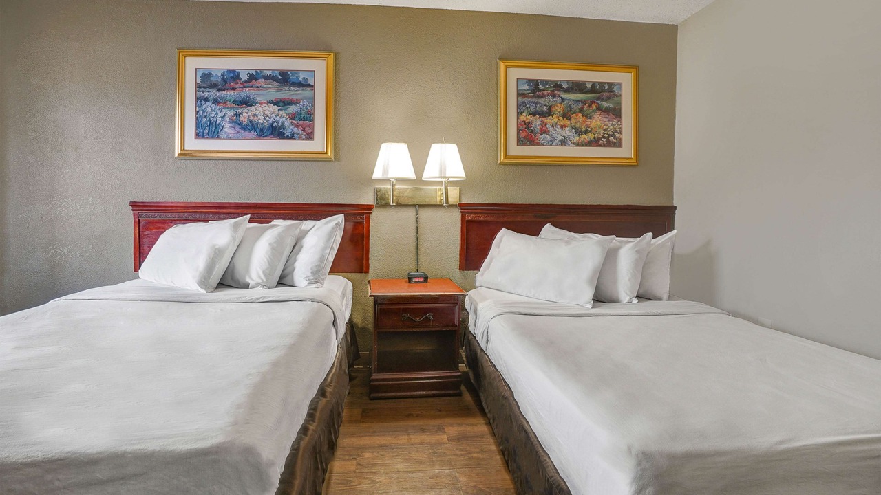 Photo of Bedroom in Lester