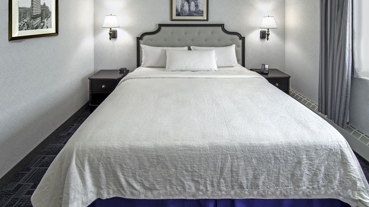 Photo of Bedroom in The Waterfront