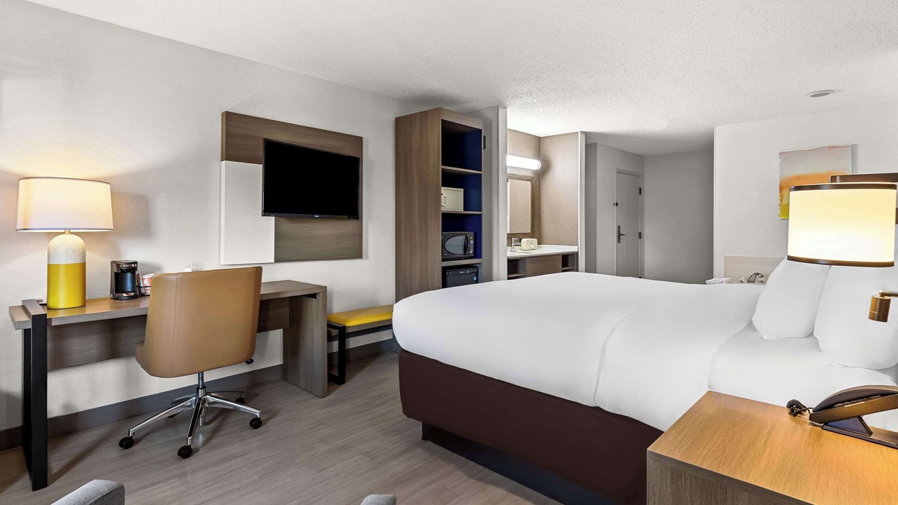 Photo of Bedroom in Painesville
