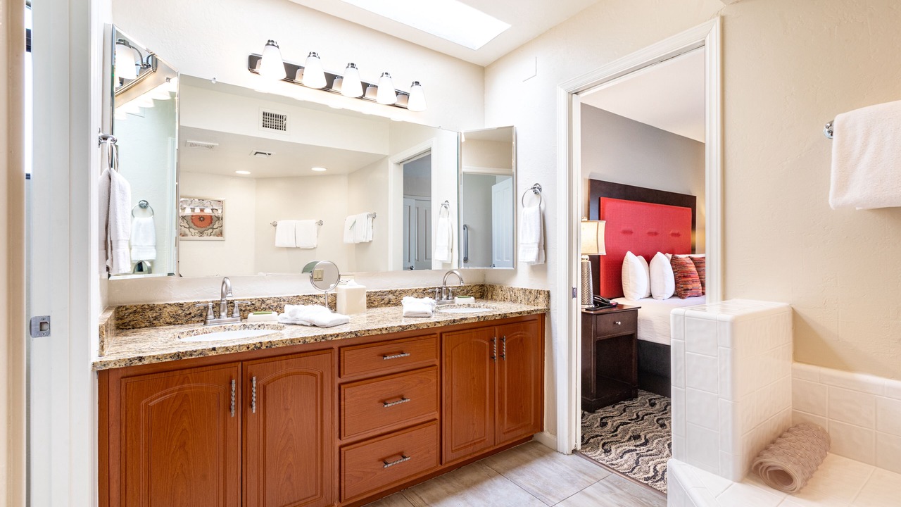Photo of Bathroom in Arcadia
