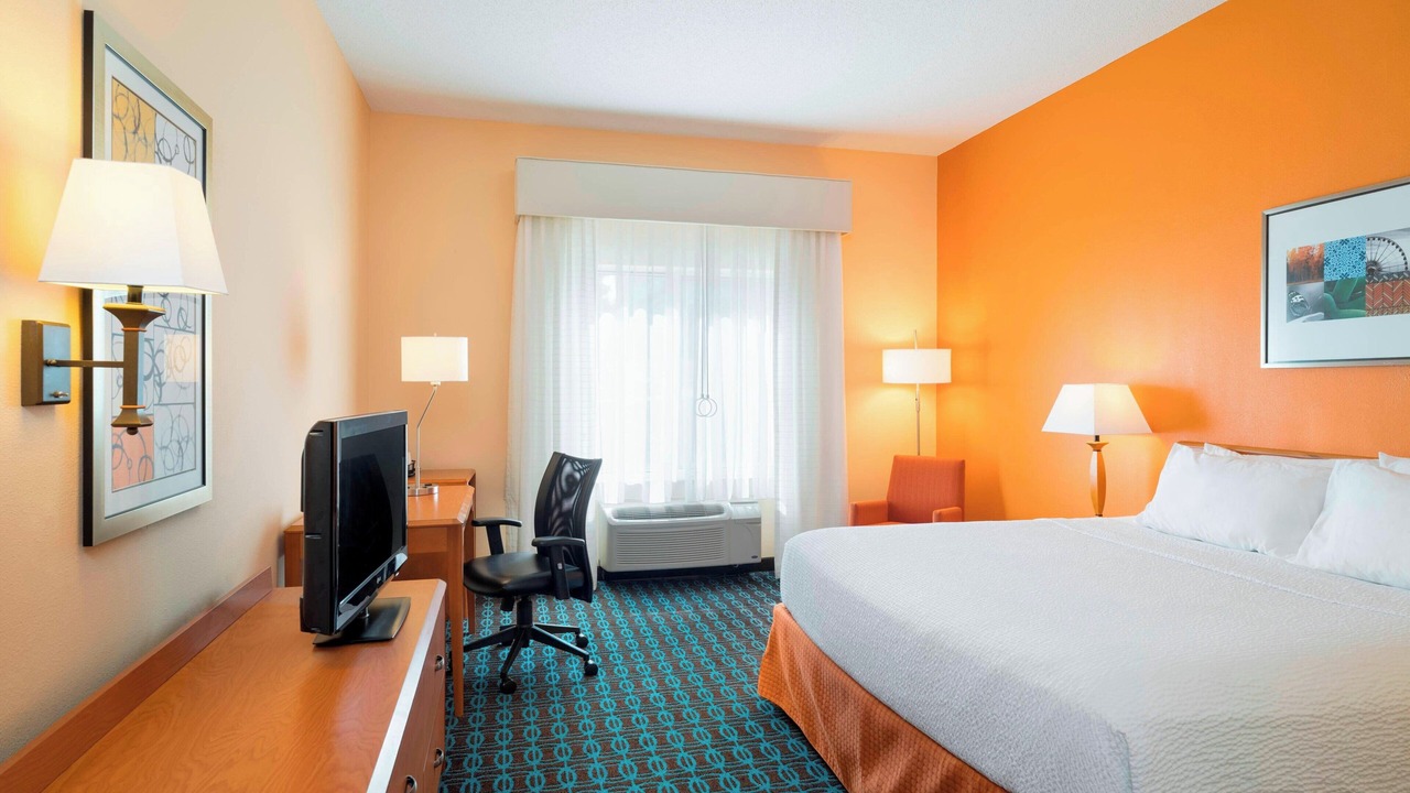 Photo of Bedroom in State College