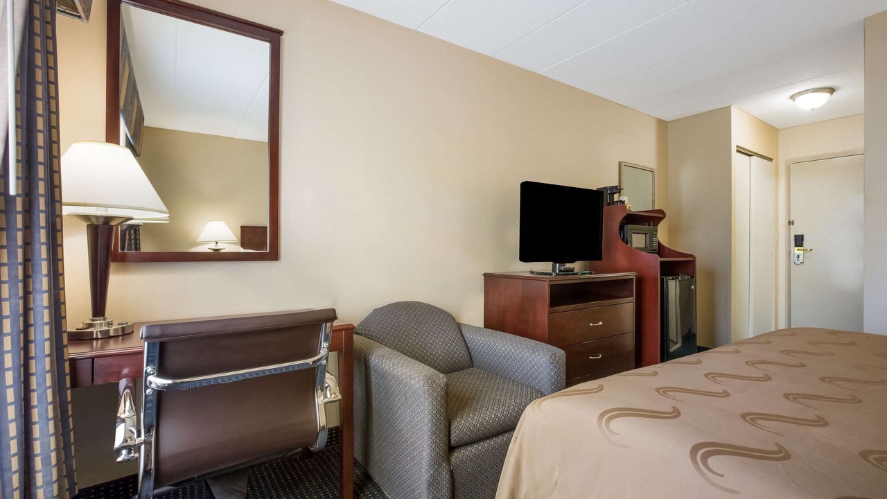 Photo of Bedroom in Lawrenceville