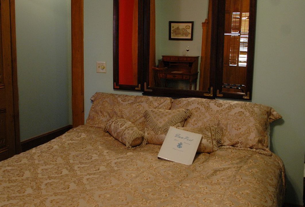 Photo of Bedroom in Oregon District