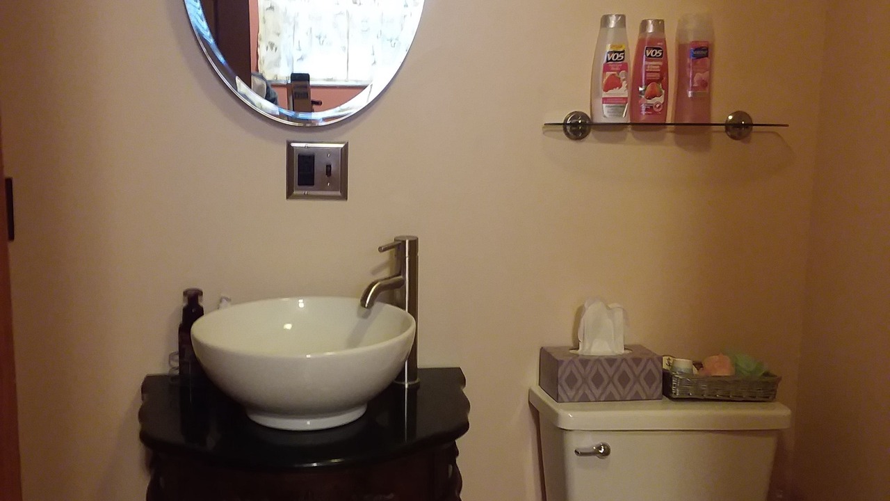 Photo of Bathroom in Oregon District