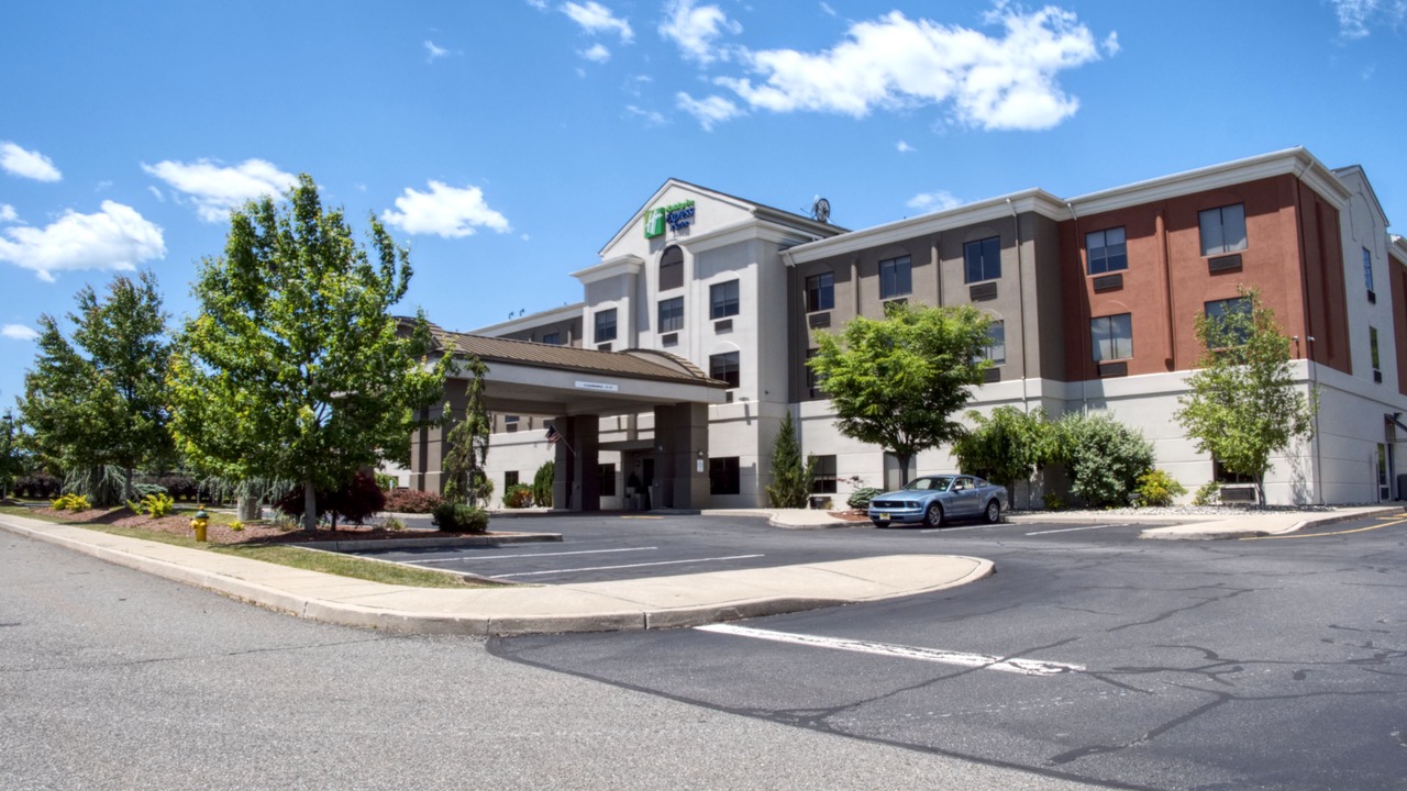Photo of Outdoor in Newton