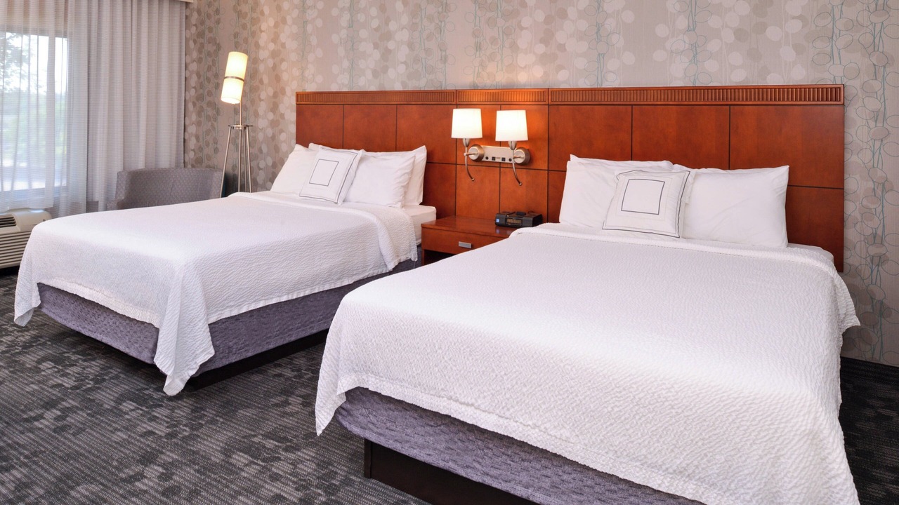 Photo of Bedroom in Monroeville