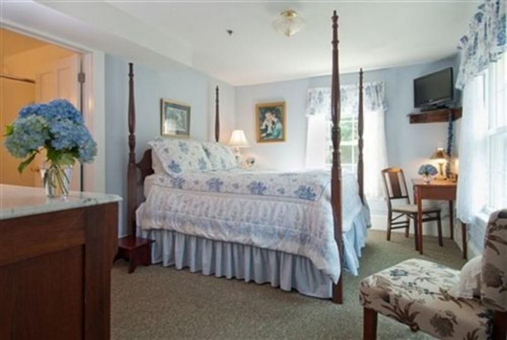 Photo of Bedroom in Vernon
