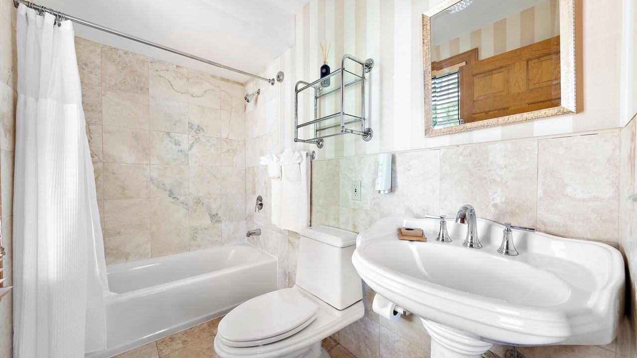 Photo of Bathroom in Ocean Grove
