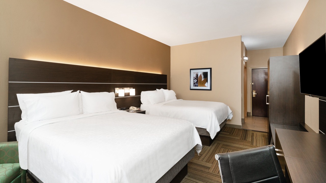 Photo of Bedroom in Summit