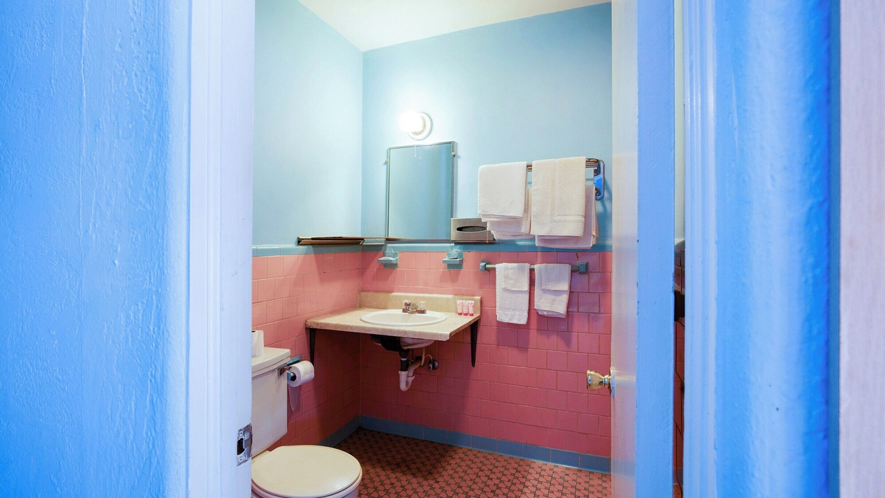 Photo of Bathroom in Ironto