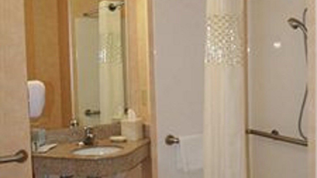 Photo of Bedroom in Pine Grove