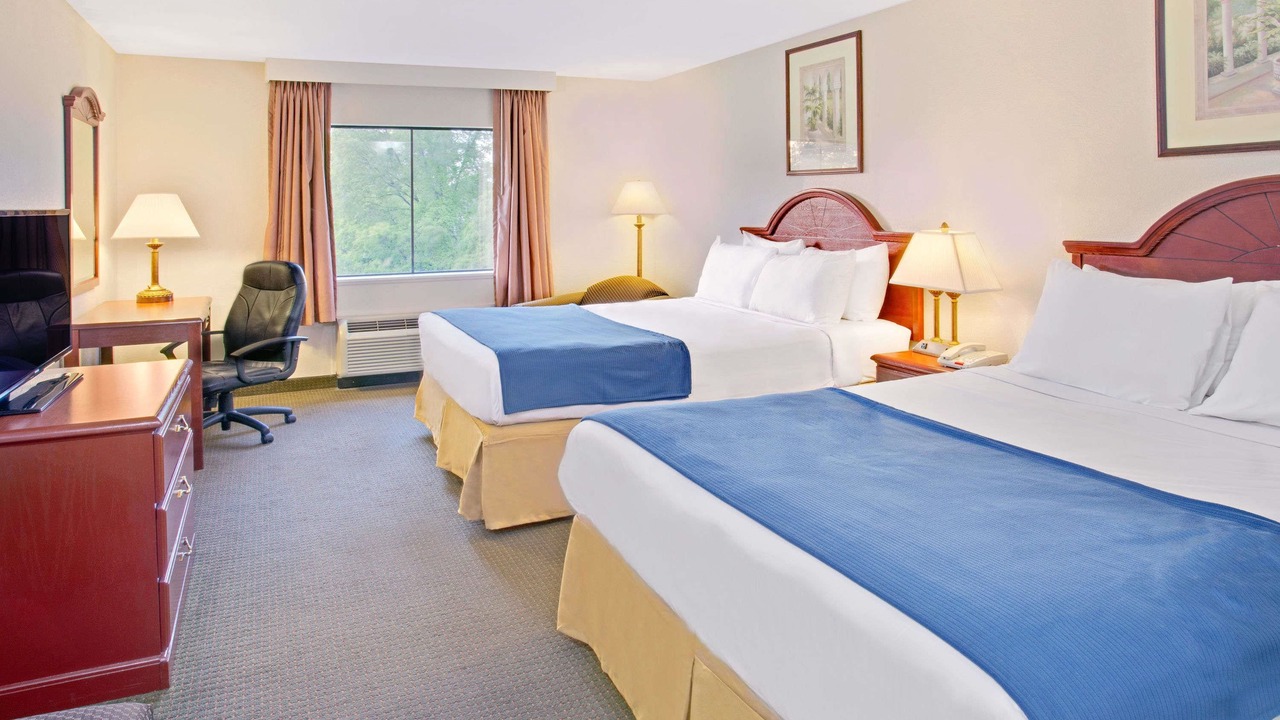 Photo of Bedroom in Laurel