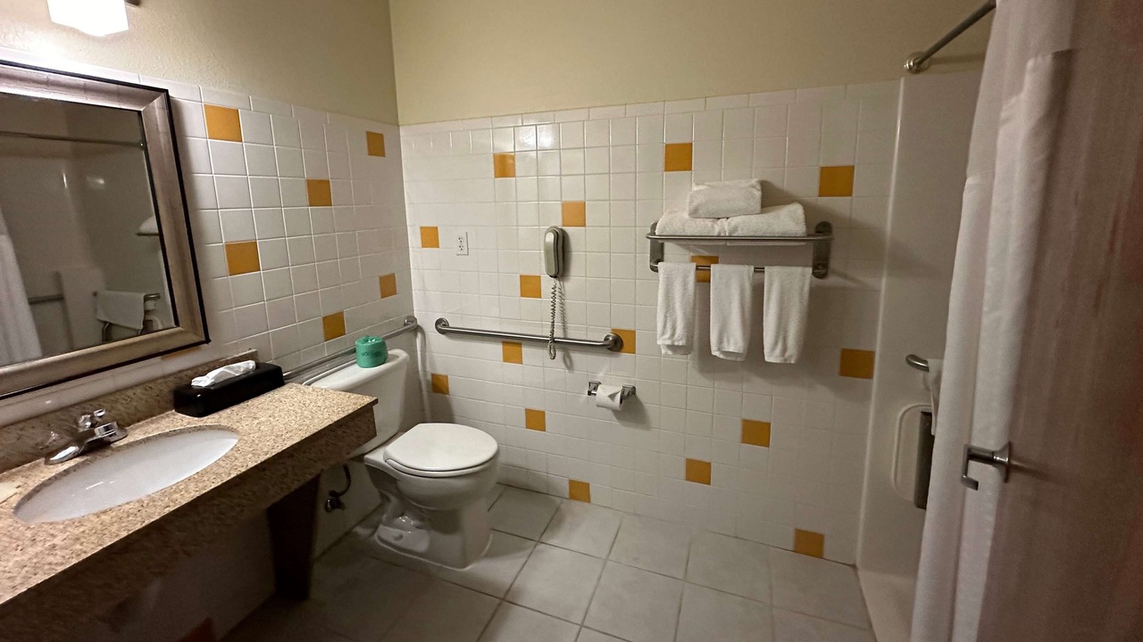 Photo of Bathroom in Newell