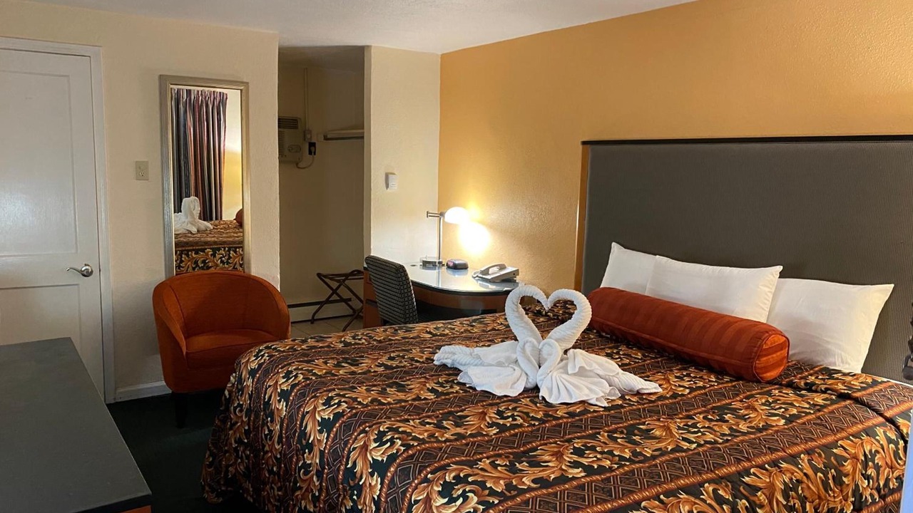 Photo of Bedroom in Cheyney