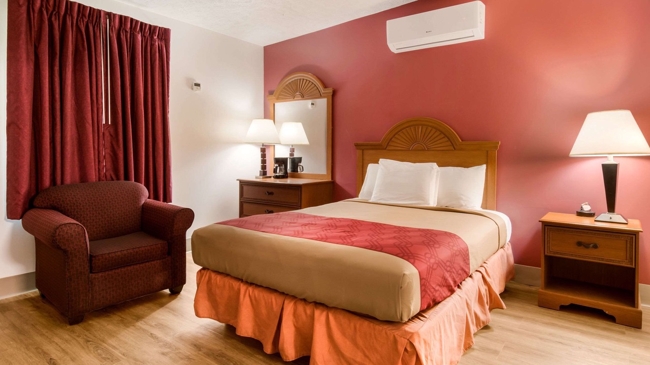 Photo of Bedroom in White Haven
