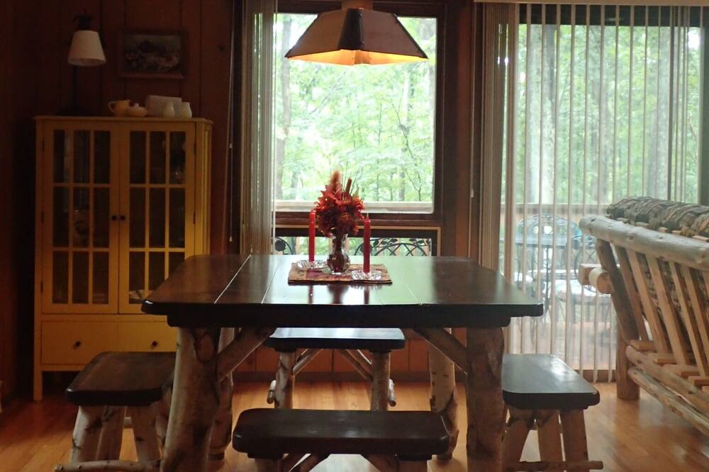 Photo of Kitchen in Lackawaxen